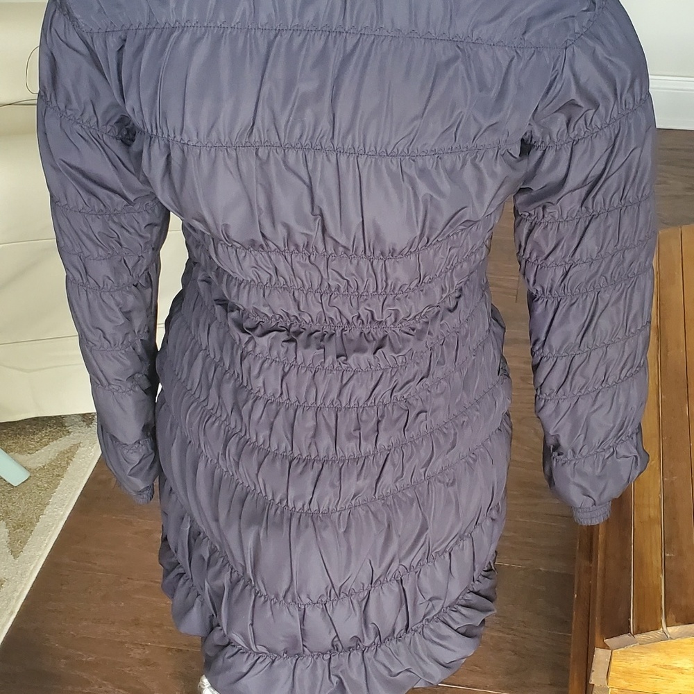 Down filled coat - Picture 2 of 7